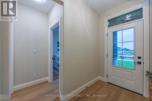 88 Craddock Boulevard, Haldimand, ON - Indoor Photo Showing Other Room