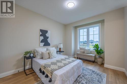 88 Craddock Boulevard, Haldimand, ON - Indoor Photo Showing Bedroom