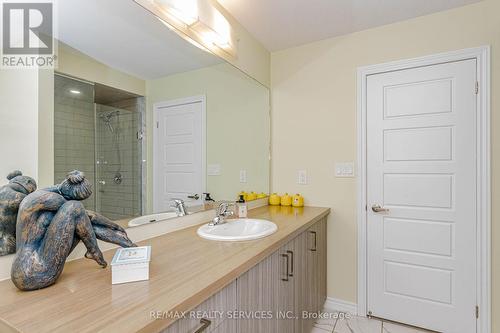 67 Malcolm Crescent, Haldimand, ON - Indoor Photo Showing Bathroom