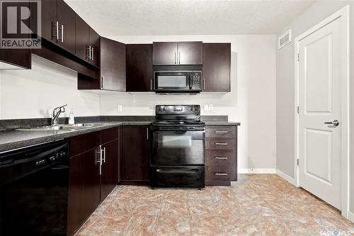 80 5533 Blake Crescent, Regina, SK - Indoor Photo Showing Kitchen