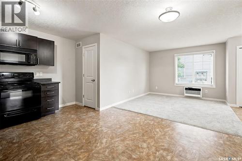 80 5533 Blake Crescent, Regina, SK - Indoor Photo Showing Kitchen