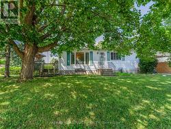 5 LAURENTIAN PLACE Arnprior, ON K7S 2X8