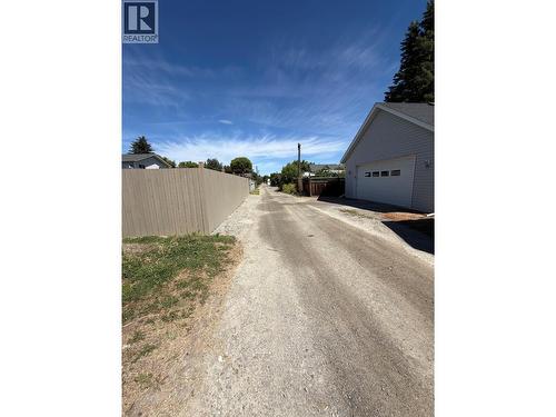 Back Alley - 320 4 Avenue S, Cranbrook, BC - Outdoor