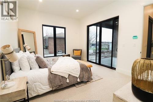 654 Lily Mac, Windsor, ON - Indoor Photo Showing Bedroom