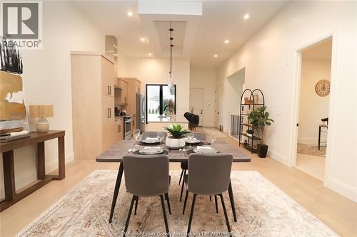 654 Lily Mac, Windsor, ON - Indoor Photo Showing Dining Room