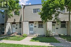 178 GRULKE Street Unit# 11  Kitchener, ON N2A 1T1