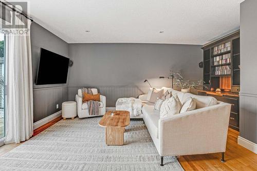 Family Room - 108 Condor Drive, Ottawa, ON - Indoor