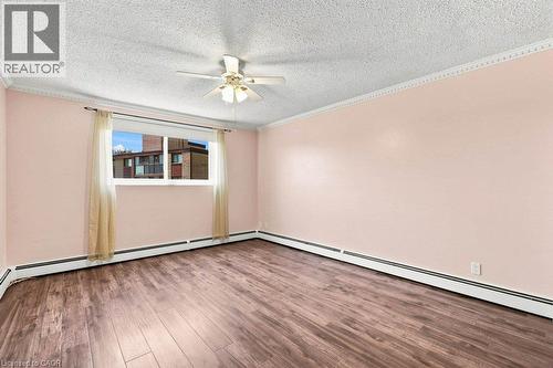 400 Champlain Boulevard Unit# 406, Cambridge, ON - Indoor Photo Showing Other Room