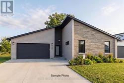 36 FRASER DRIVE  Quinte West (Sidney Ward), ON K0K 1E0