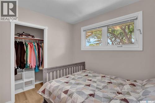 961 Garry Street, Regina, SK - Indoor Photo Showing Bedroom
