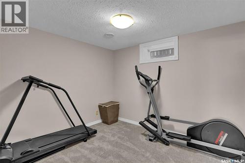 961 Garry Street, Regina, SK - Indoor Photo Showing Gym Room