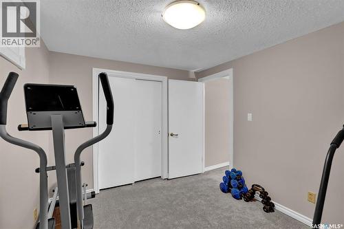 961 Garry Street, Regina, SK - Indoor Photo Showing Gym Room