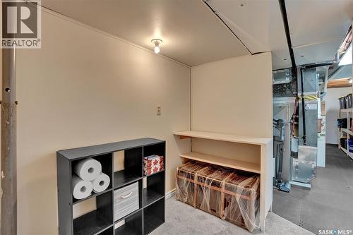 961 Garry Street, Regina, SK - Indoor Photo Showing Other Room