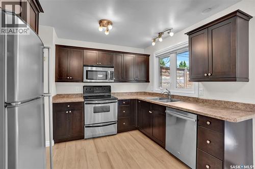 961 Garry Street, Regina, SK - Indoor Photo Showing Kitchen With Double Sink