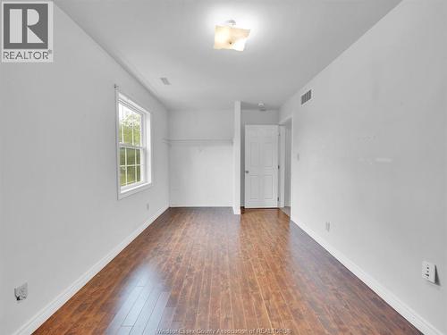 2929 Donnelly, Windsor, ON - Indoor Photo Showing Other Room