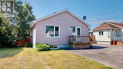 319 ALBERT AVENUE North Bay (Widdifield), ON P1B 7J8