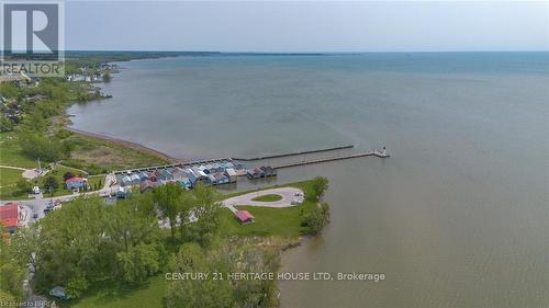 2 Hunter Drive S, Norfolk, ON - Outdoor With Body Of Water With View