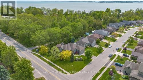 2 Hunter Drive S, Norfolk, ON - Outdoor With Body Of Water With View