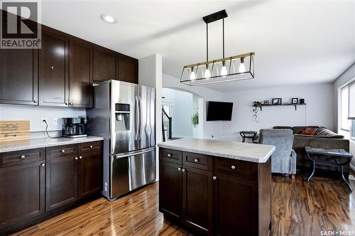 668 Lehrer Crescent, Saskatoon, SK - Indoor Photo Showing Kitchen