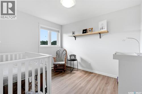 668 Lehrer Crescent, Saskatoon, SK - Indoor Photo Showing Bedroom