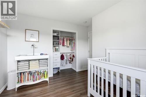 668 Lehrer Crescent, Saskatoon, SK - Indoor Photo Showing Bedroom