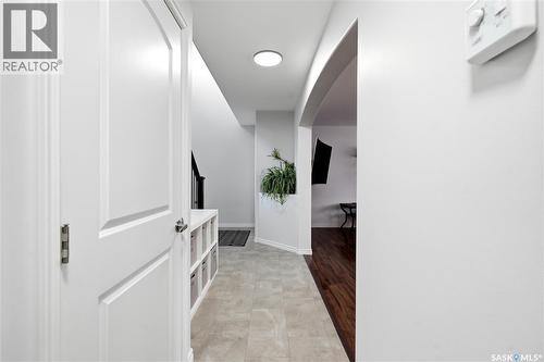 668 Lehrer Crescent, Saskatoon, SK - Indoor Photo Showing Other Room