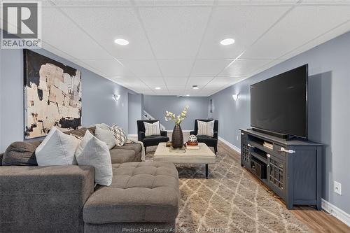 1749 Shawnee, Tecumseh, ON - Indoor