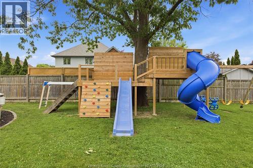 1749 Shawnee, Tecumseh, ON - Outdoor