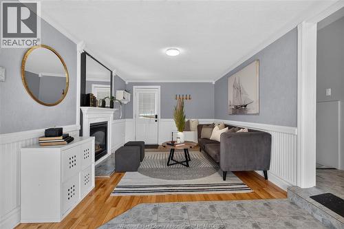 1749 Shawnee, Tecumseh, ON - Indoor With Fireplace
