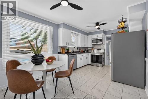 1749 Shawnee, Tecumseh, ON - Indoor