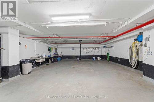 Inside Car wash area - 1207 - 7 Gale Crescent, St. Catharines (E. Chester), ON - Indoor Photo Showing Garage