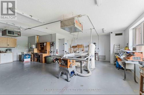 Workshop rm - 1207 - 7 Gale Crescent, St. Catharines (E. Chester), ON - Indoor