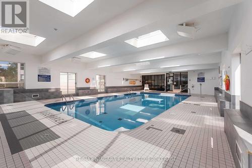 Indoor pool - 1207 - 7 Gale Crescent, St. Catharines (E. Chester), ON - Indoor Photo Showing Other Room With In Ground Pool
