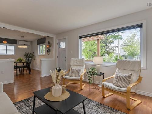 46 Albro Lake Road, Dartmouth, NS - Indoor Photo Showing Living Room