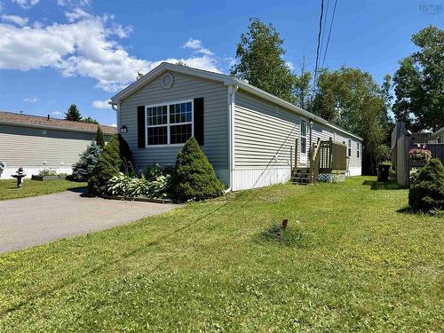 51 Pinehurst Street, Amherst, NS 