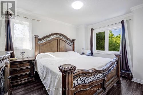65 Mullis Crescent, Brampton, ON - Indoor Photo Showing Bedroom