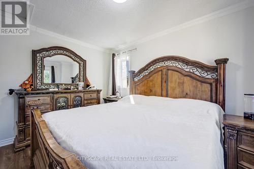 65 Mullis Crescent, Brampton, ON - Indoor Photo Showing Bedroom