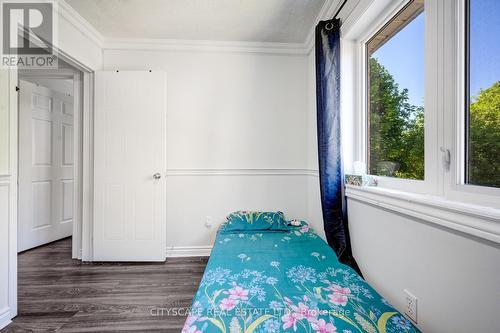 65 Mullis Crescent, Brampton, ON - Indoor Photo Showing Bedroom
