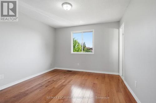 448 Stone Church Road E, Hamilton, ON - Indoor Photo Showing Other Room