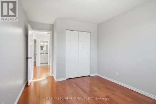 448 Stone Church Road E, Hamilton, ON - Indoor Photo Showing Other Room