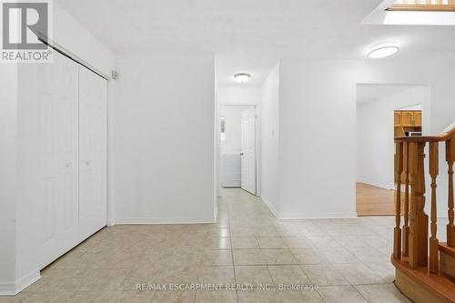 448 Stone Church Road E, Hamilton, ON - Indoor Photo Showing Other Room