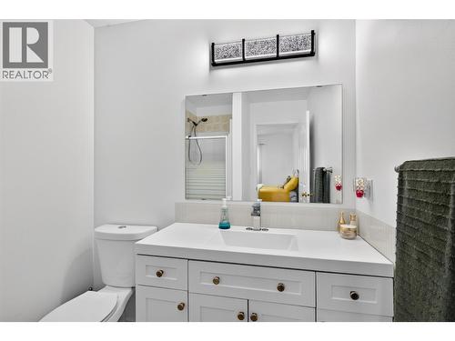 Ensuite - 2655 Applegreen Court, West Kelowna, BC - Indoor Photo Showing Bathroom