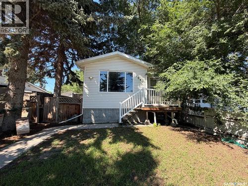 1050 Hochelaga STREET W  Moose Jaw, SK S6H 2H9