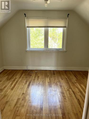 Second floor bedroom (east) - 9 Tower Road E, Ottawa, ON - Indoor Photo Showing Other Room