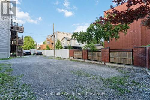36 Ontario Street, Ottawa, ON - Outdoor