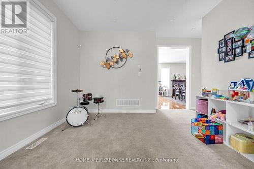 5 Gooseman Crescent, Markham, ON - Indoor