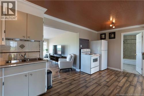 4 Gregg Street, Baie-Sainte-Anne, NB - Indoor Photo Showing Kitchen With Double Sink