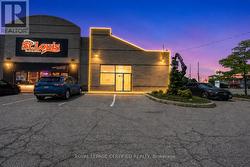 29 AVENTURA COURT  Mississauga, ON L5T 2Z6
