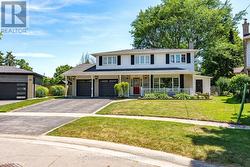 35 DAWSON CRESCENT  Halton Hills, ON L7G 1H3