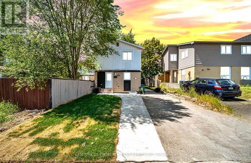 19 HORSESHOE COURT  Brampton, ON L6S 1S1